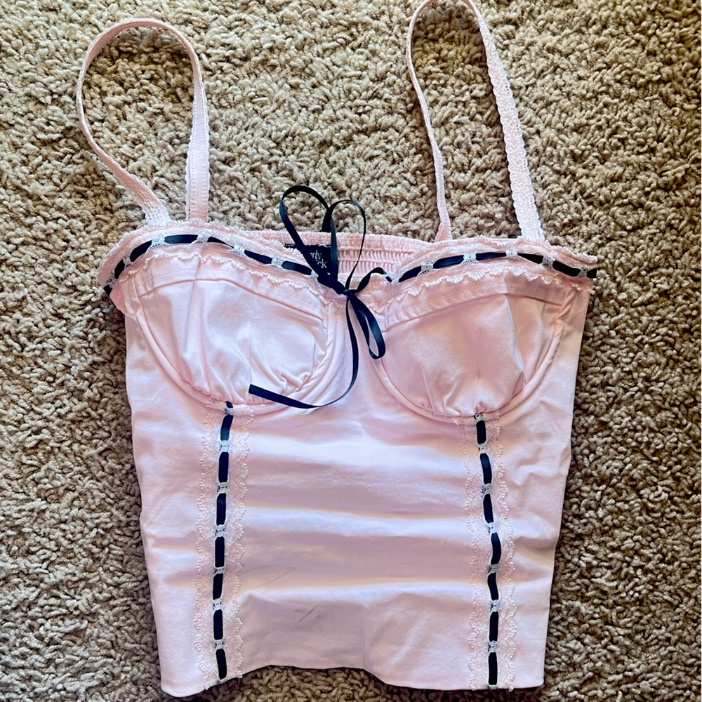 baby pink lace cami top with lace detailing